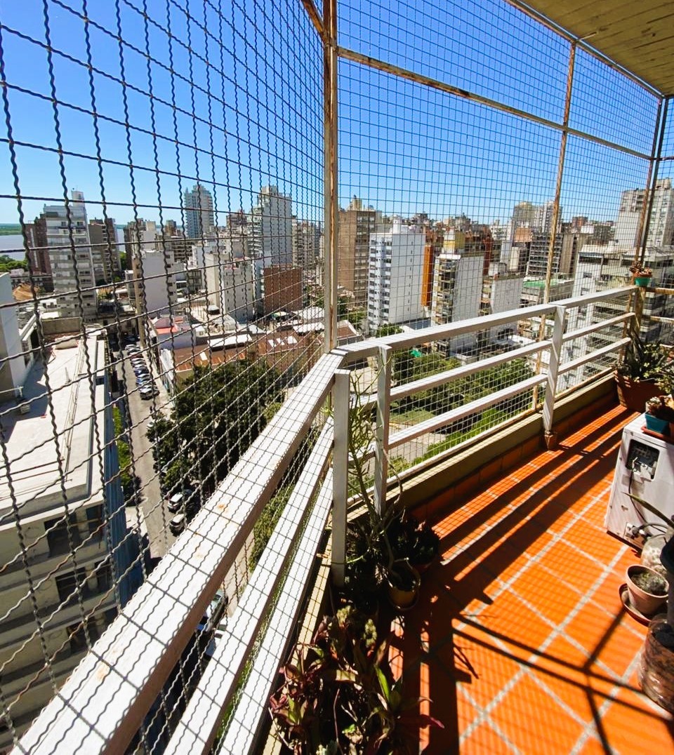 Mitre e/ Catamarca y Tucuman