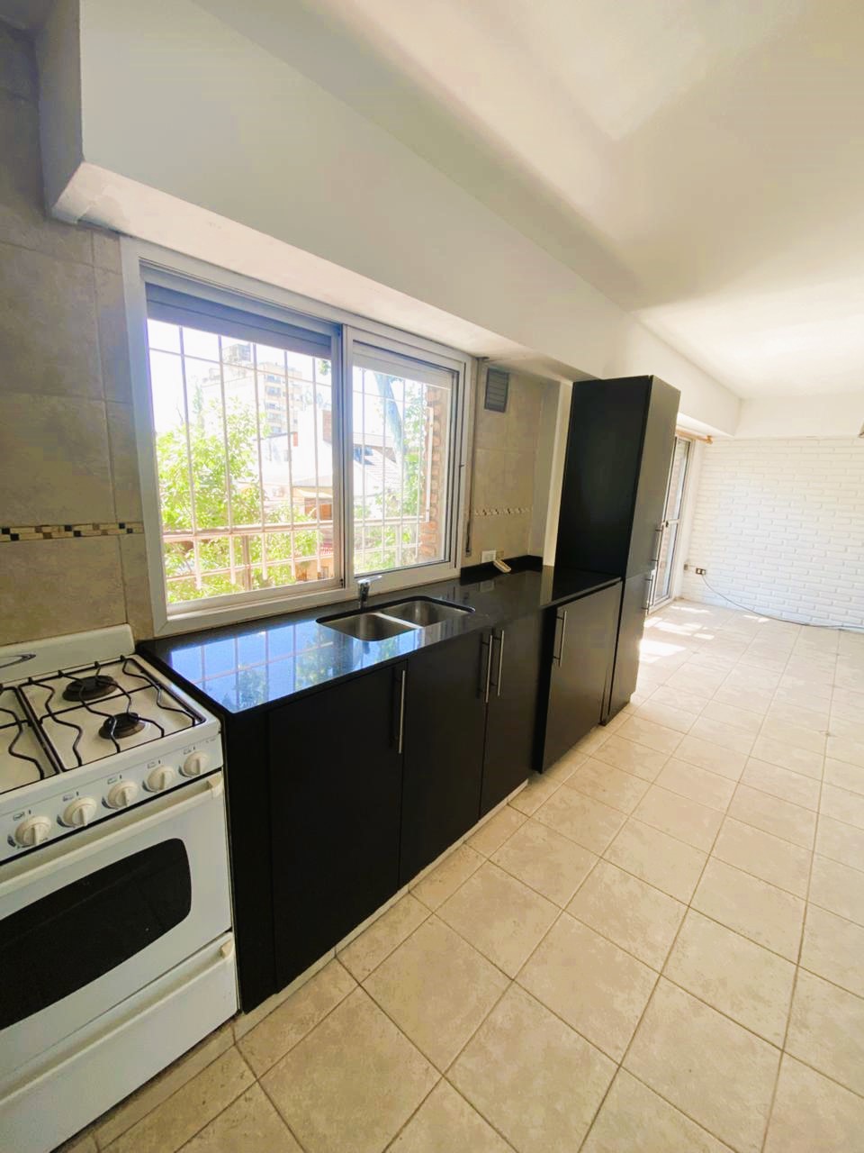 Dorrego e/ Ocampo y Viamonte