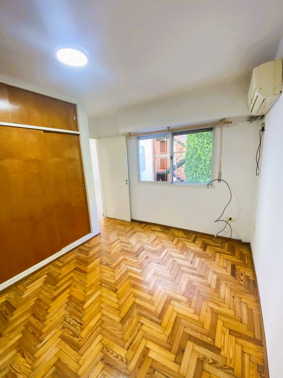 Dorrego e/ Ocampo y Viamonte