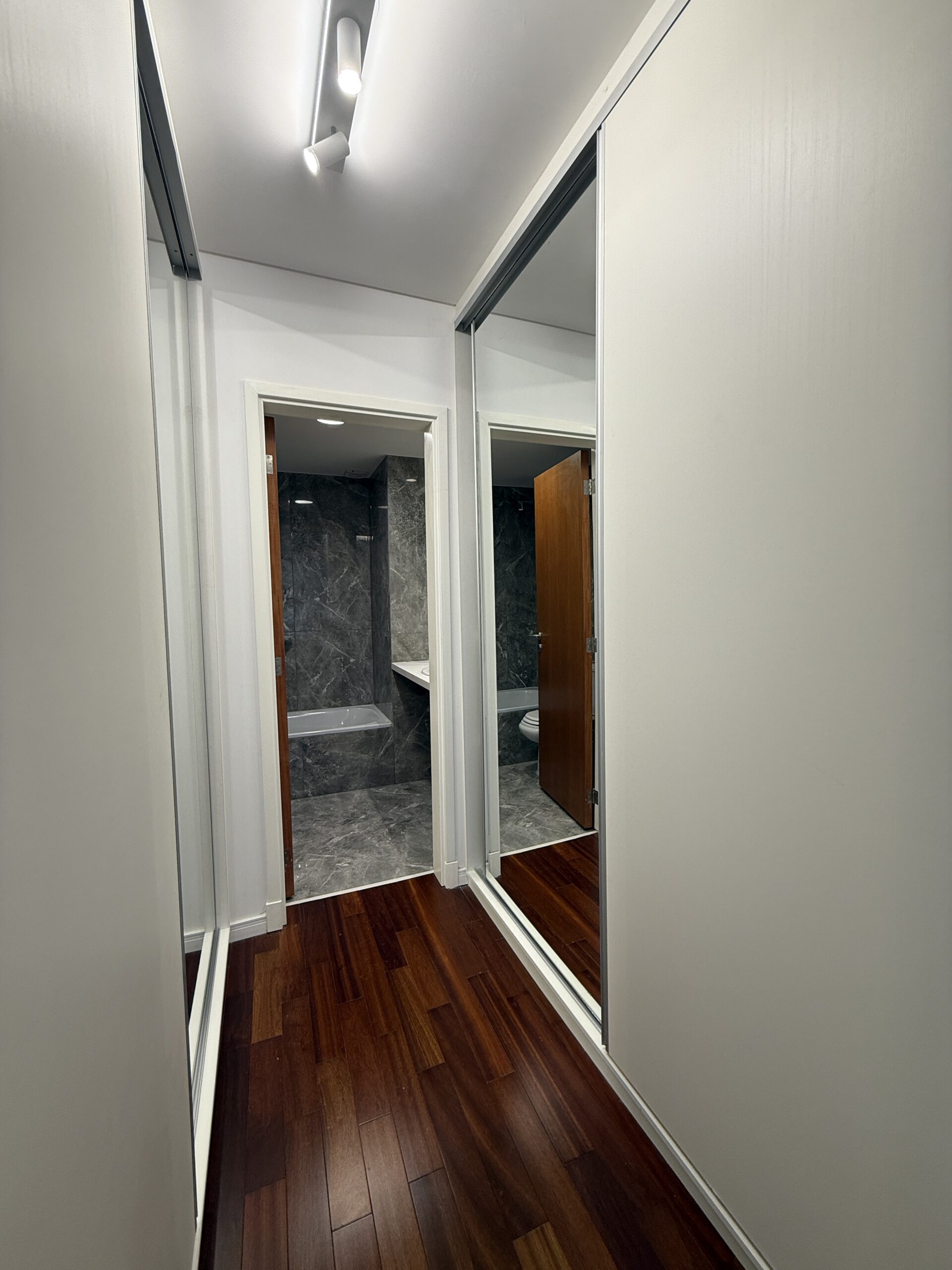 San Juan esq Primero de Mayo