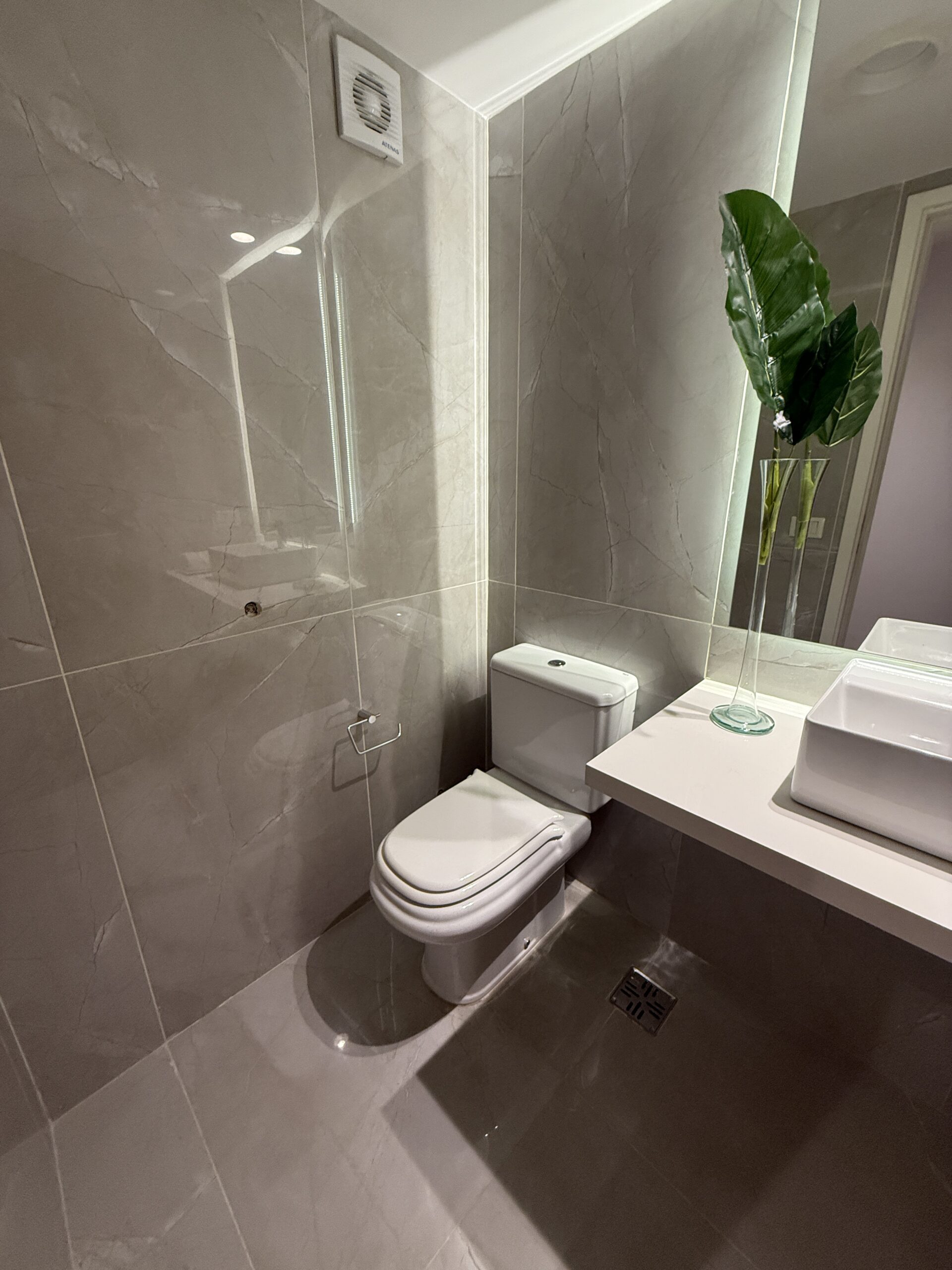 San Juan esq Primero de Mayo