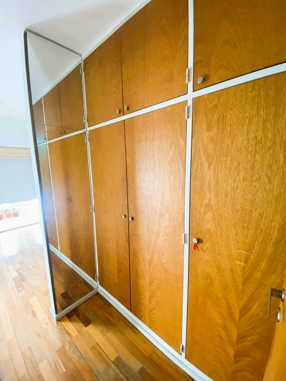 Mitre e/ Catamarca y Tucuman