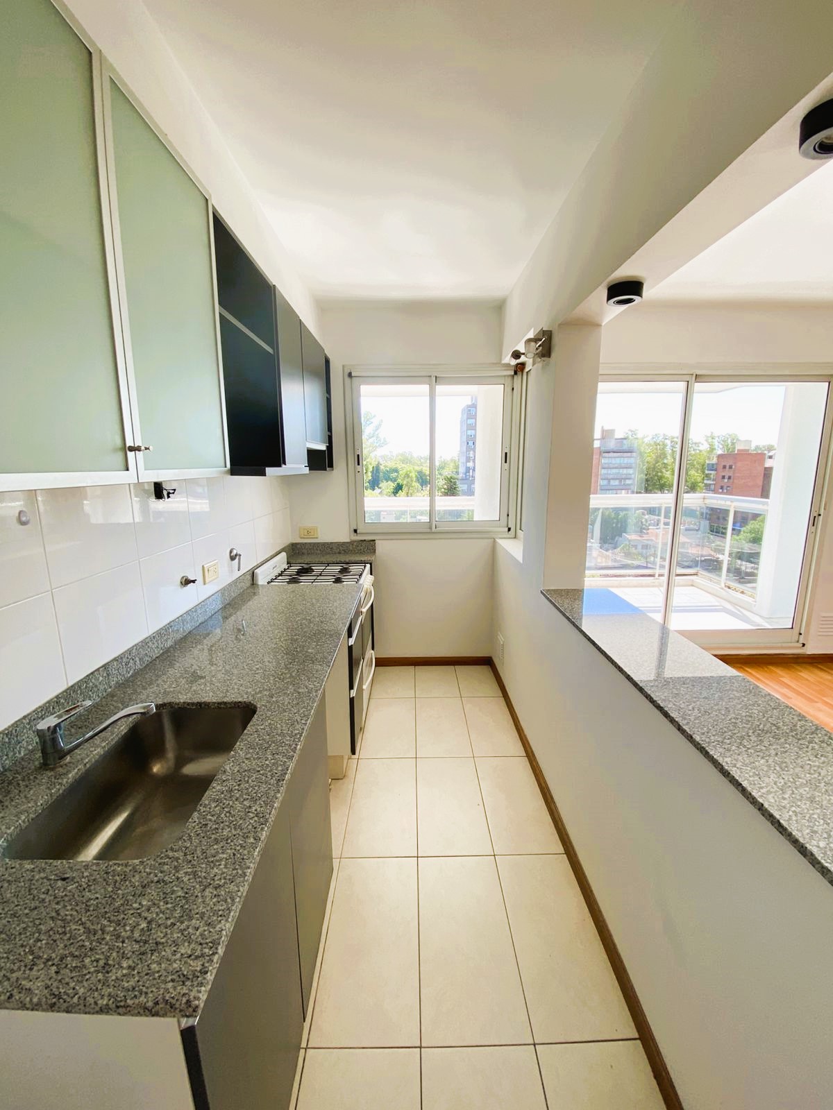 Dorrego e/ Cerrito e Ituzaingo