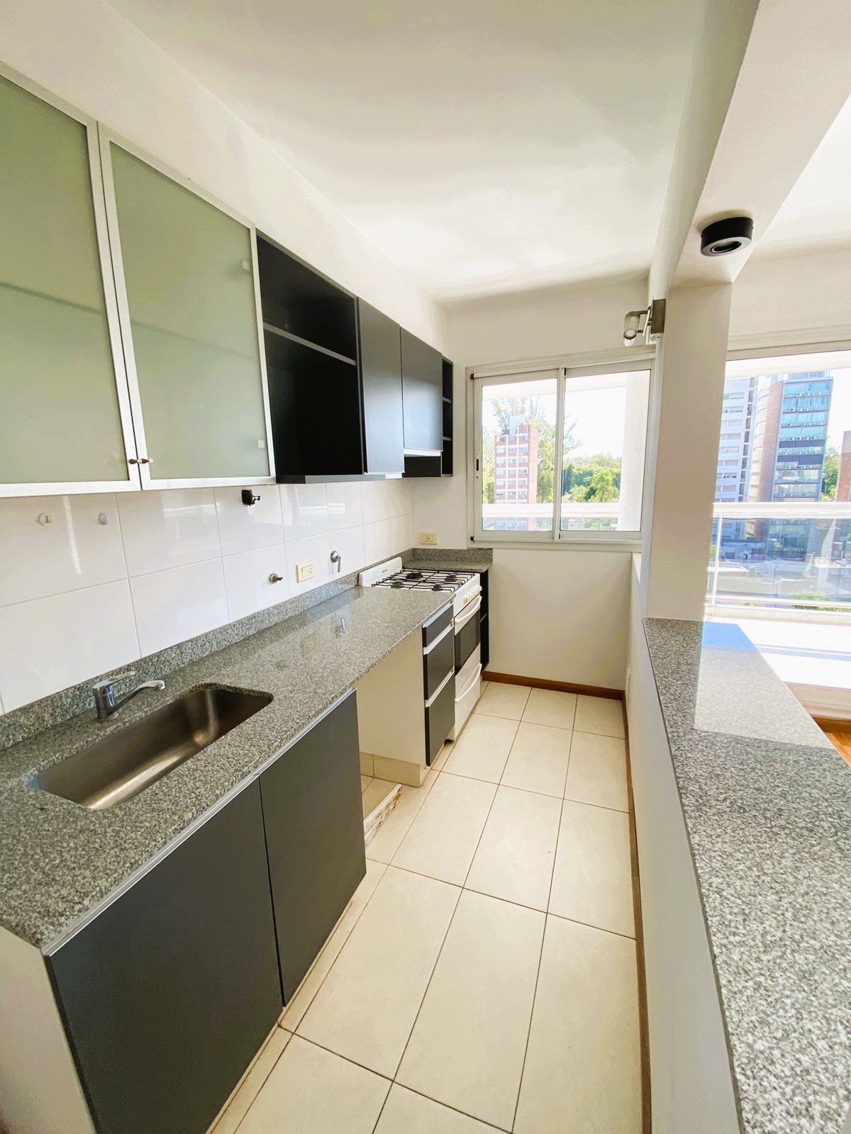 Dorrego e/ Cerrito e Ituzaingo