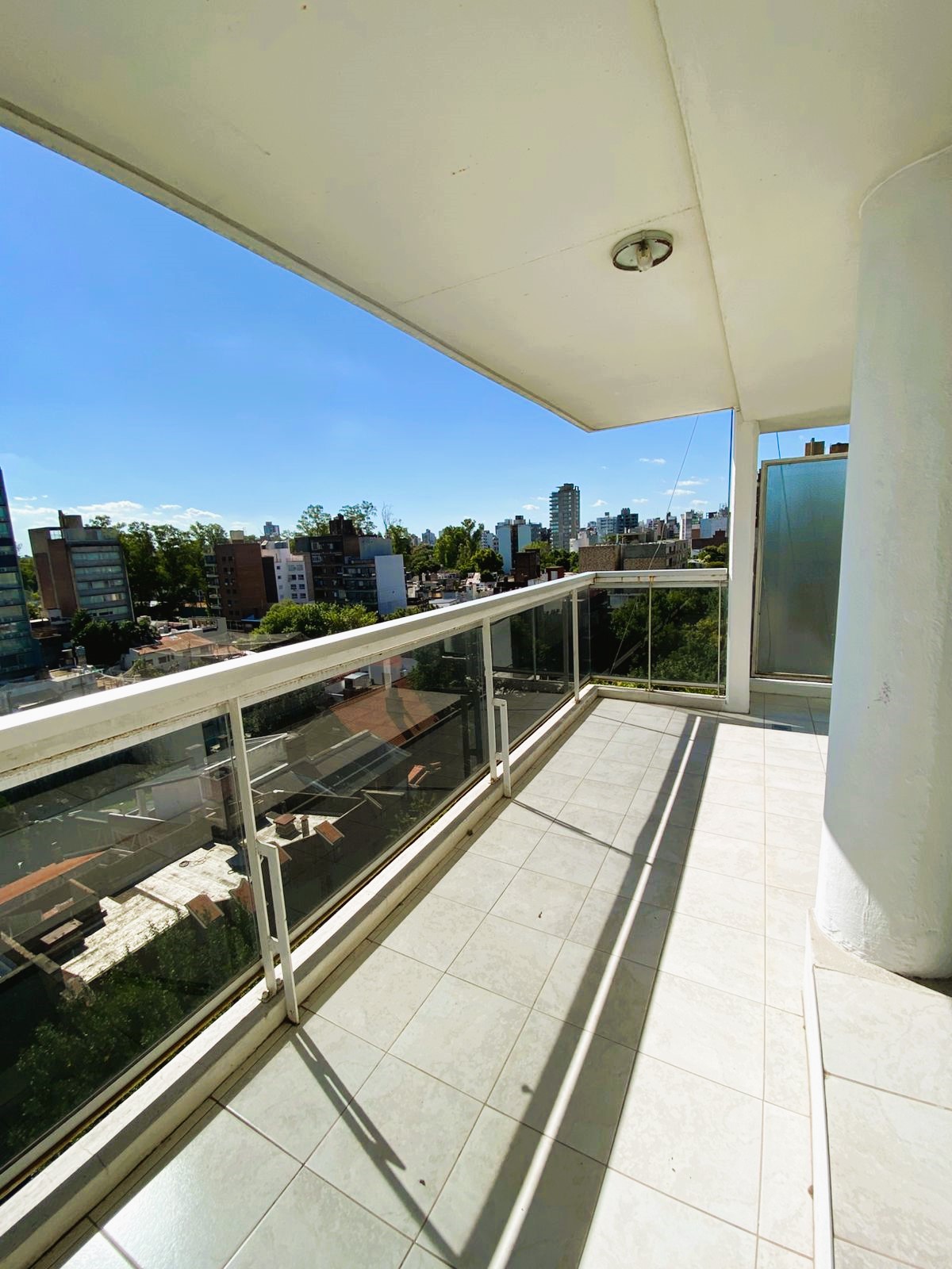 Dorrego e/ Cerrito e Ituzaingo