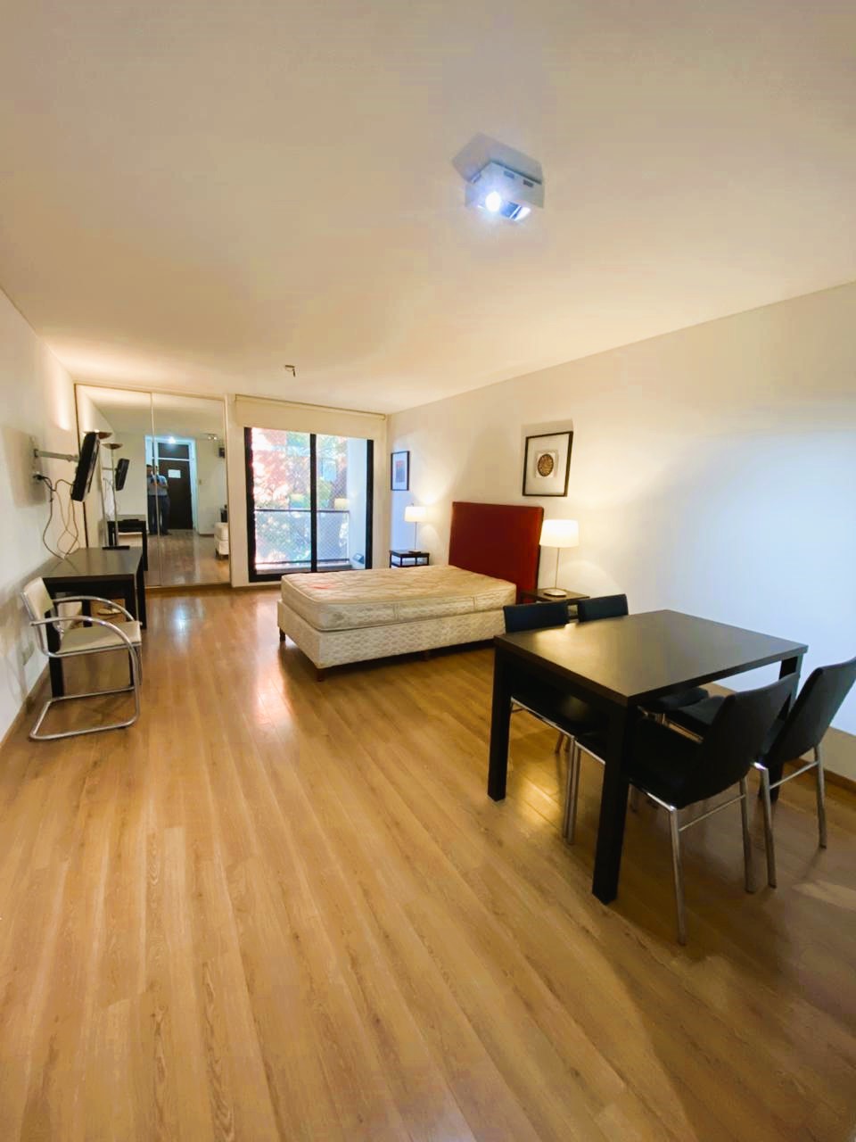 Mendoza esq Paraguay