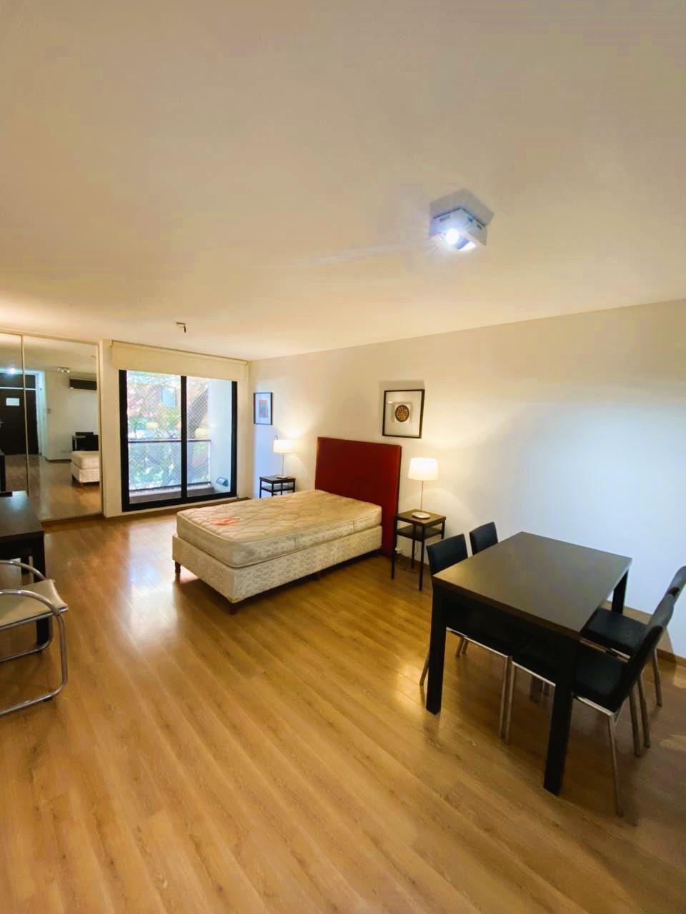 Mendoza esq Paraguay