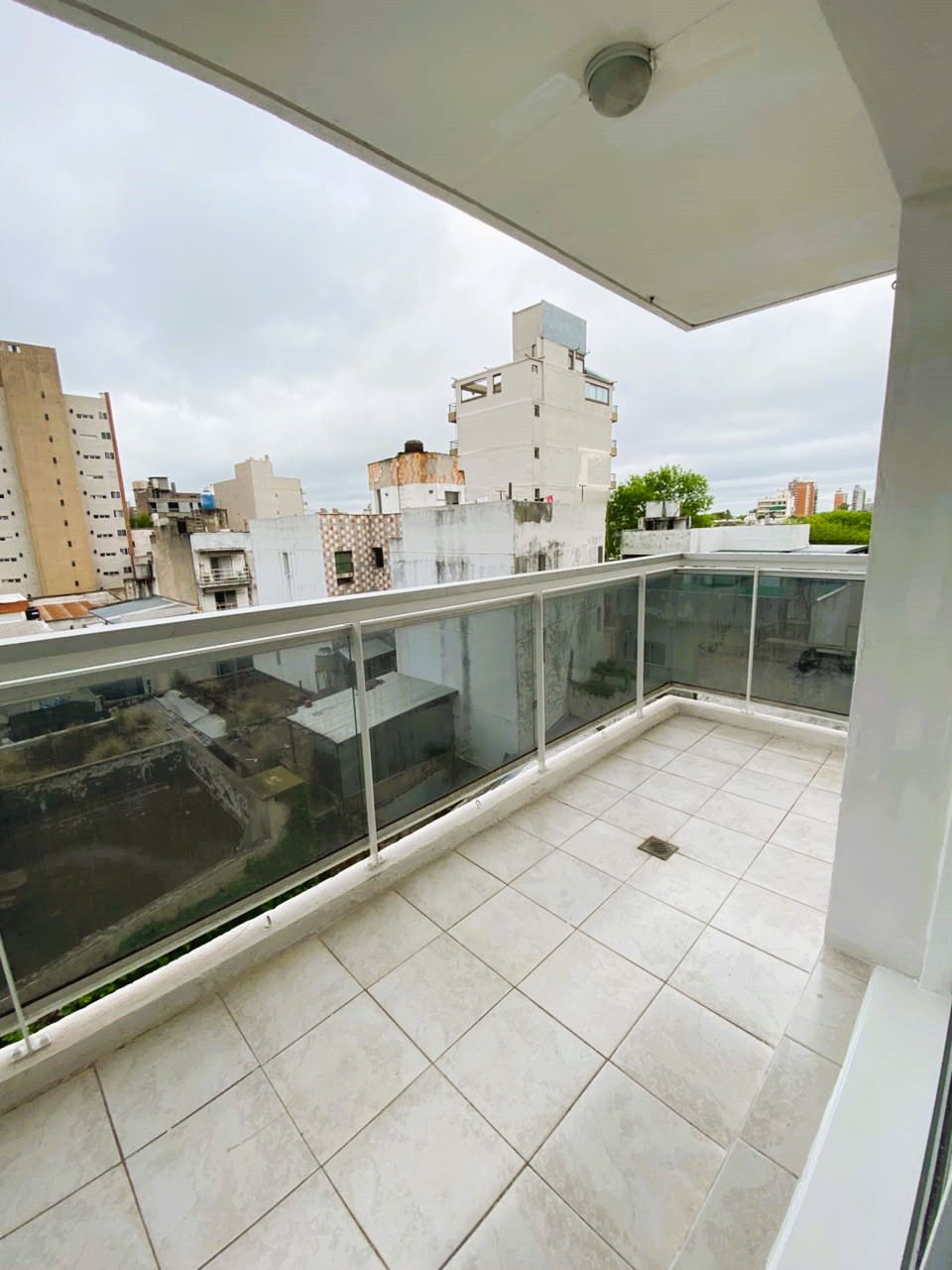 Dorrego e/ Cerrito e Ituzaingo